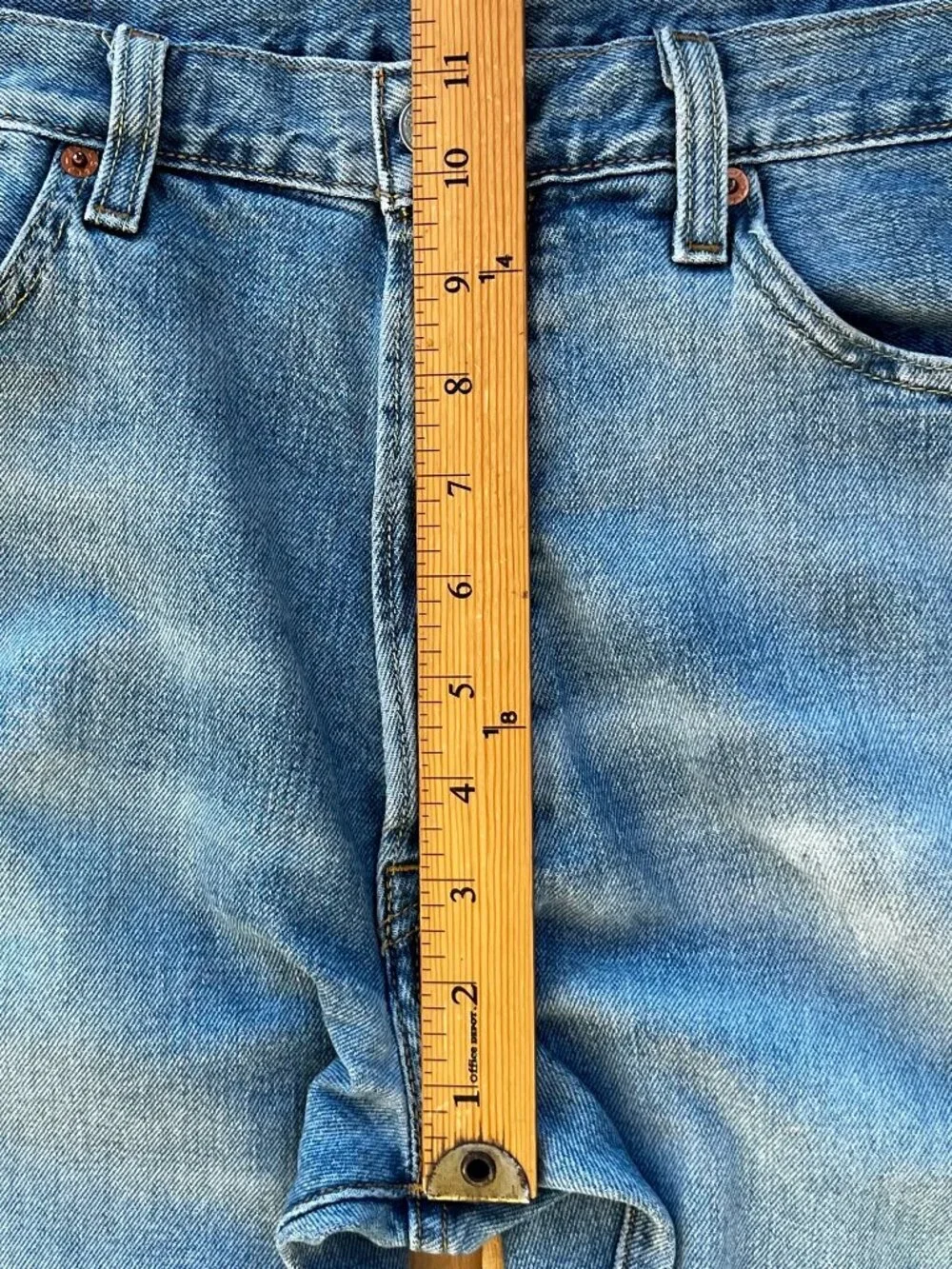 LEVIS 501 BUTTON FLY DESTRUCTED STRAIGHT LEG JEANS MEN’S sz 34W X 34L STRETCH